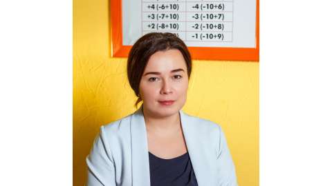 Лидия Леонидовна Александрова, управляющая ФФС ЦРИ «Пифагорка», старший преподаватель по ментальной арифметике, методист, г. Череповец