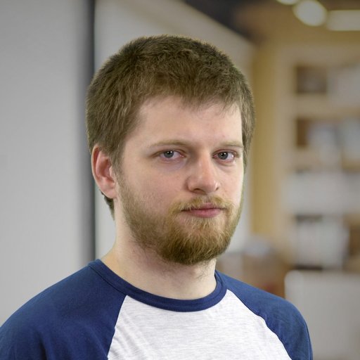 Иван Коломеец, преподаватель математики с 2009 года, ведет онлайн-занятия с 2016 года