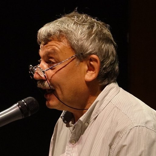 Сергей Казарновский, директор школы «Класс-центр» Сергей Казарновский, директор школы «Класс-центр»
