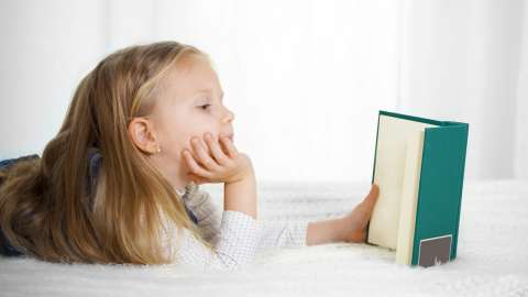 Как научить ребёнка уверенно читать: 5 советов родителям